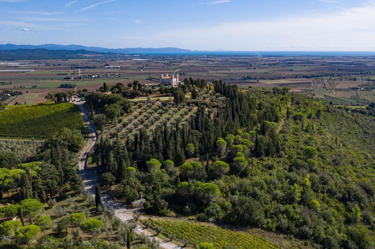 Castello Bonaria Wine & Spa Resort Campiglia Marittima Bagian luar foto