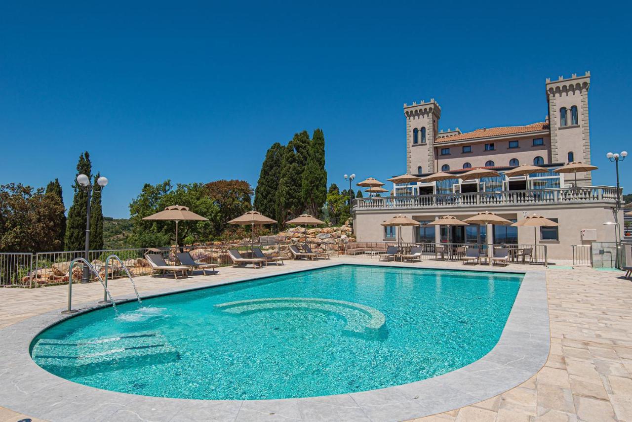 Castello Bonaria Wine & Spa Resort Campiglia Marittima Bagian luar foto